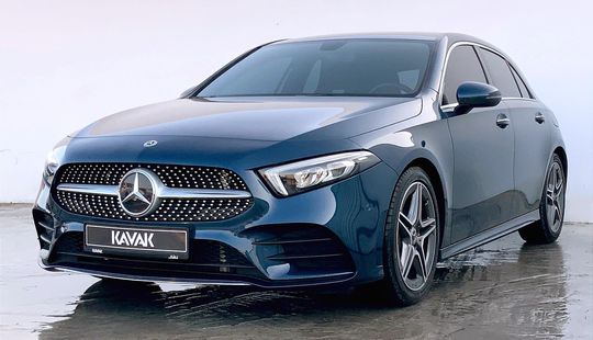 Mercedes Benz A 200 Premium-2020