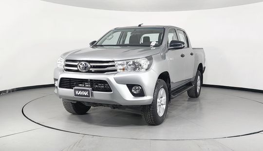 Toyota Hilux Mid-2020