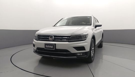 Volkswagen Tiguan Highline-2018