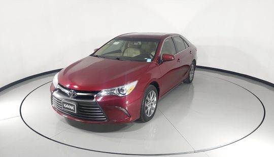 Toyota Camry XLE-2015