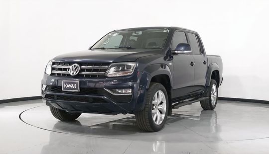 Volkswagen • Amarok