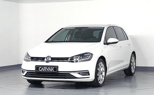 Volkswagen • Golf