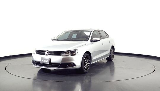 Volkswagen Vento 2.0 Sportline Tsi 200cv-2012