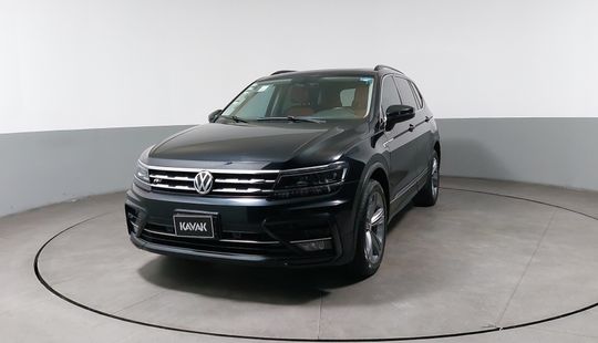 Volkswagen • Tiguan