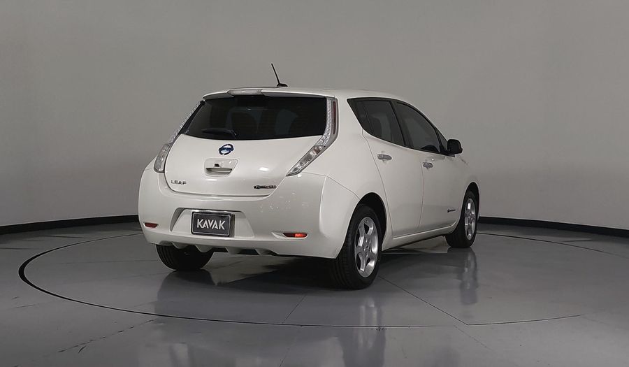 Nissan Leaf 24 KW ELECTRICO Hatchback 2017