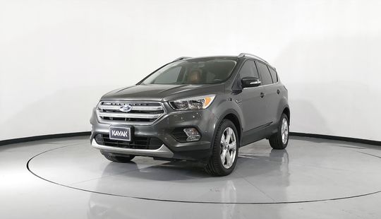 Ford • Escape