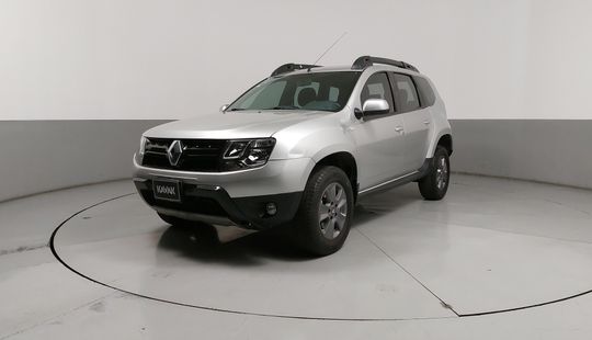 Renault • Duster