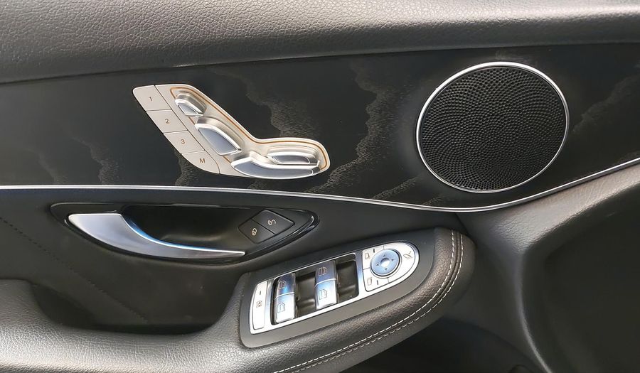 Mercedes Benz Clase Glc 2.0 GLC 300 SPORT AUTO 4WD Suv 2019