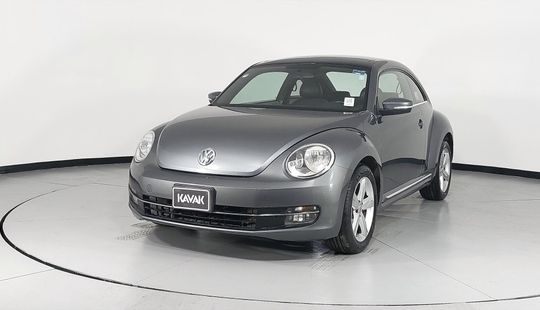 Volkswagen Beetle 2.5 SPORT MT-2014
