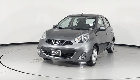 Nissan March 2012 Verde | KAVAK