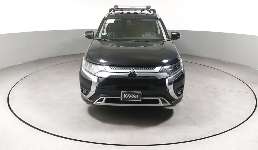 Mitsubishi Outlander 2.4 LIMITED CVT Suv 2020