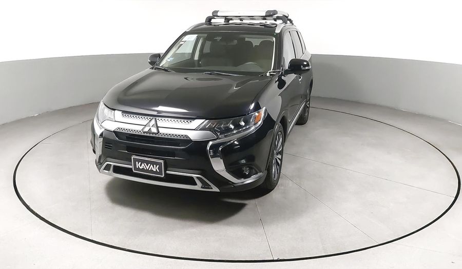 Mitsubishi Outlander 2.4 LIMITED CVT Suv 2020