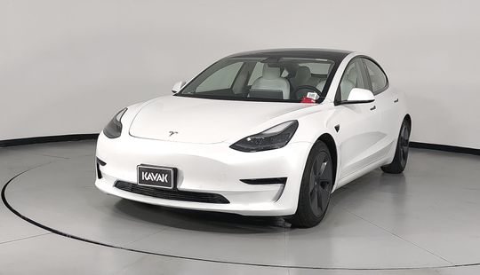 Tesla Model 3 Autonomía Mayor-2021