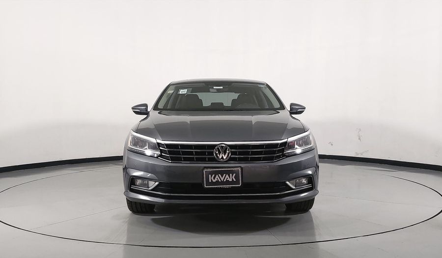 Volkswagen Passat 3.6 V6 AUTO Sedan 2018