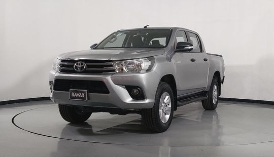 Toyota Hilux Mid-2016