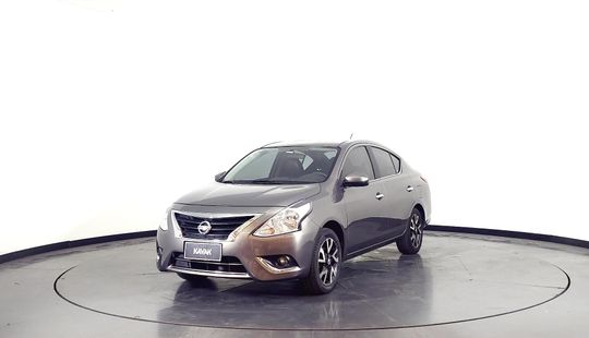 Nissan Versa 1.6 Exclusive At-2017