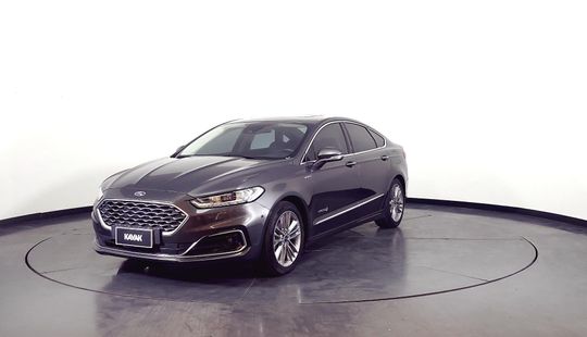 Ford Mondeo Vignale Hybrid-2020