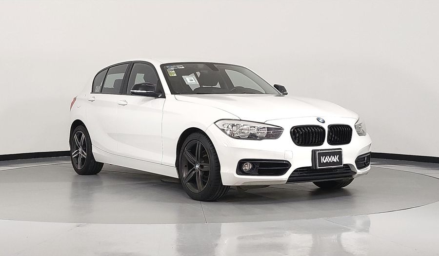 Bmw Serie 1 1.5 118IA SPORT LINE AUTO Hatchback 2019