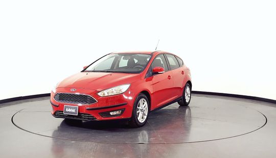 Ford Focus III 1.6 S L/16-2015