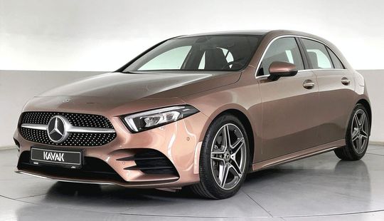 Mercedes Benz A 200 Premium+