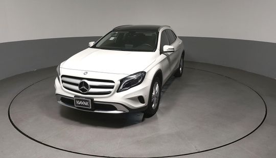 Mercedes Benz Clase GLA 1.6 GLA 200 CGI SPORT-2017