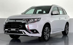 Mitsubishi • Outlander