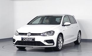 Volkswagen • Golf