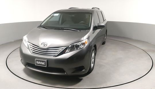 Toyota Sienna 3.5 LE AT