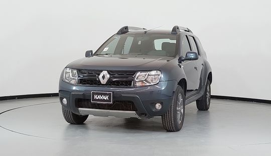 Renault • Duster