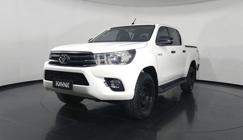Toyota Hilux POWER PACK CD Pickup 2020