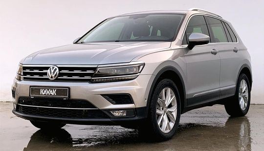 Volkswagen • Tiguan