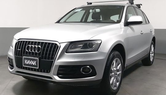 Audi • Q5