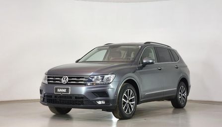 VOLKSWAGEN Tiguan 1.4 TSI COMFORTLINE CON CAMARA AT