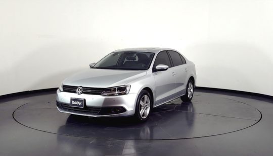 Volkswagen Vento 2.5 Luxury 170cv-2012