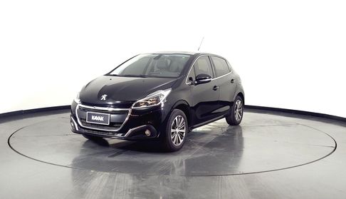 Peugeot 208 1.6 FELINE Hatchback 2018