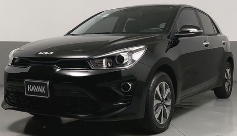 Autos Kia Rio 1.6 EX AUTO Hatchback 2023 usados | KAVAK México