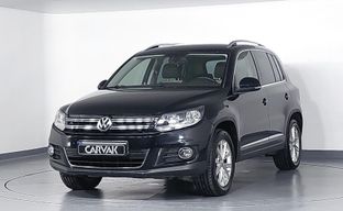 Volkswagen • Tiguan