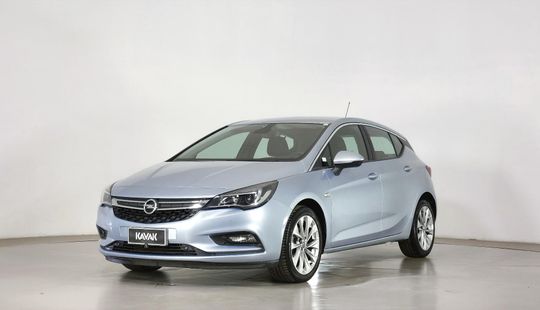 Opel • Astra