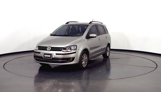 Volkswagen Suran 1.6 Highline 101cv-2014