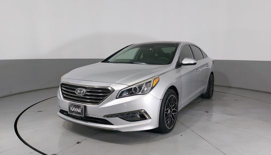 Hyundai • Sonata