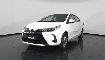 Toyota Yaris SEDAN XS CONNECT MULTIDRIVE