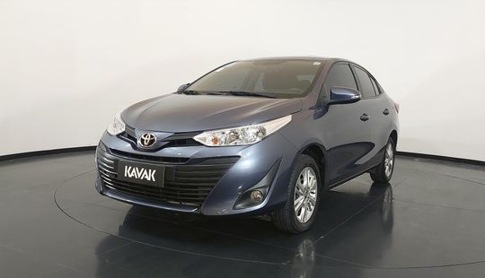 Toyota • Yaris
