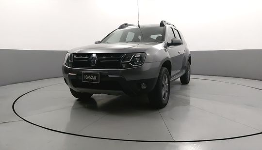 Renault • Duster