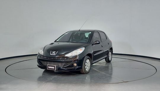 Peugeot 207 2016