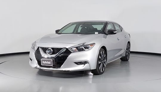 Nissan • Maxima