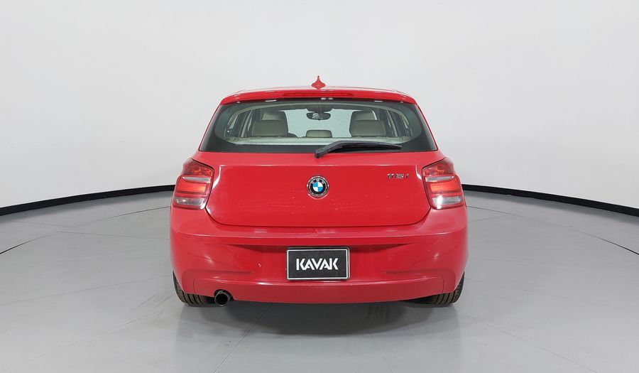 Bmw Serie 1 1.6 118IA Hatchback 2013