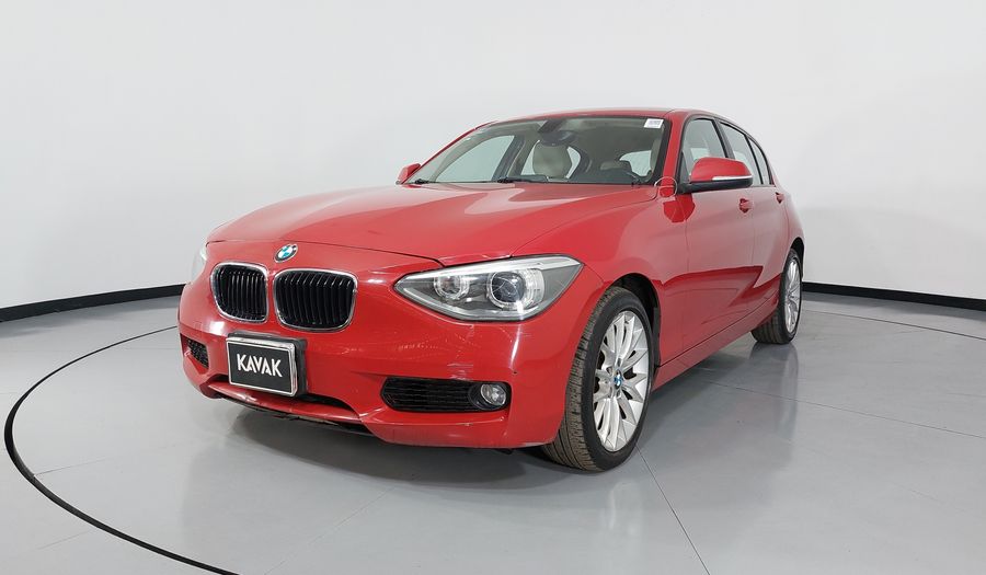 Bmw Serie 1 1.6 118IA Hatchback 2013