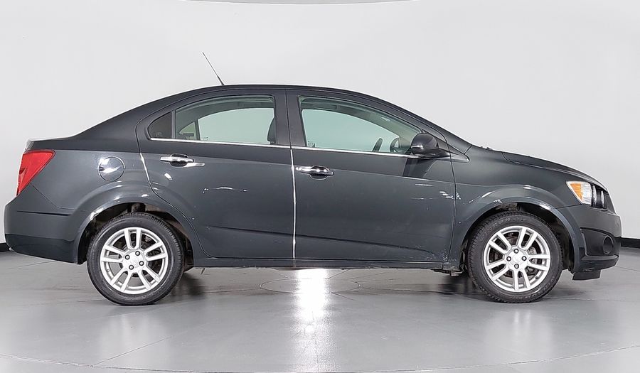 Chevrolet Sonic 1.6 AT F LTZ Sedan 2015