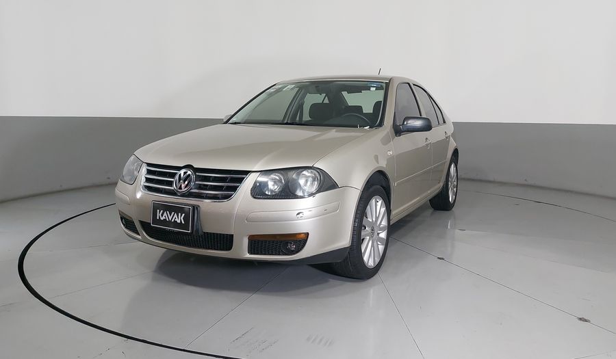 Volkswagen Jetta Clasico 2.0 GL TEAM TIPTRONIC Sedan 2013