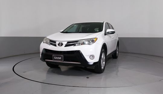 Toyota • RAV4